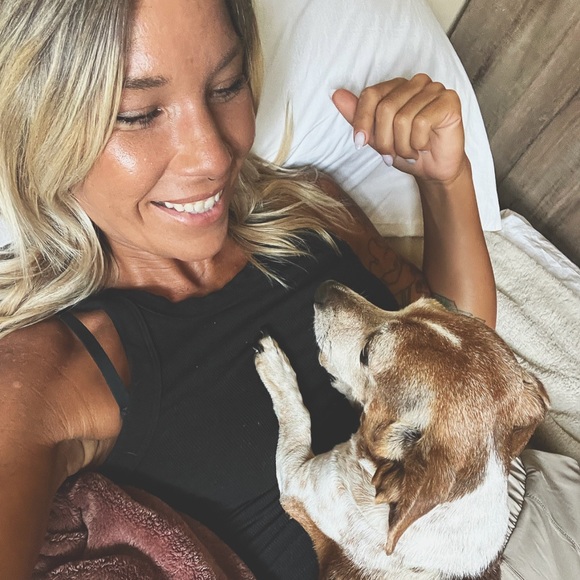 Meet your Posher, Sadey - Picture 2 of 13